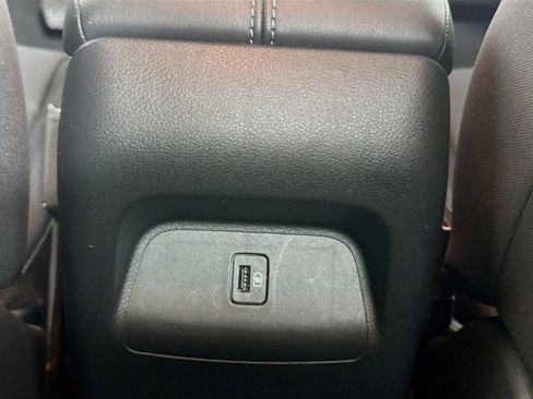 Used 2024 Nissan Sentra SV image 32