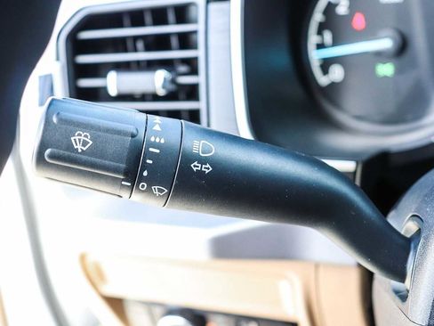 Used 2023 Ford F150 XLT image 21