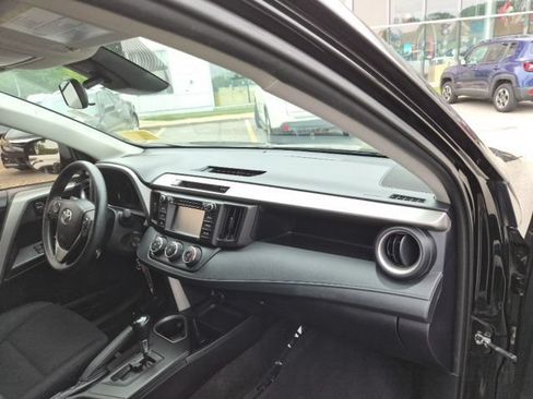Used 2017 Toyota RAV4 LE w/ All Weather Liner Package AWD/4WD image 10