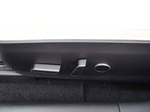 Used 2021 Tesla Model 3 Standard Range Plus image 35