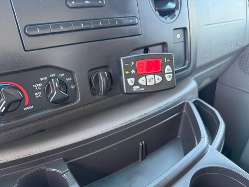 Used 2015 Ford E-350 and Econoline 350 Super Duty w/ Power Windows & Locks Group RWD image 18
