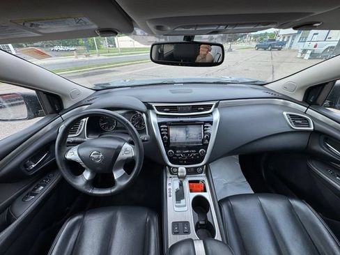 Used 2018 Nissan Murano SL w/ Moonroof Package AWD/4WD image 17