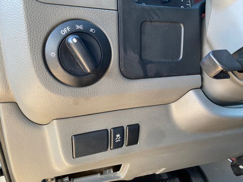 Used 2016 Nissan NV 1500 S w/ Power Package image 31