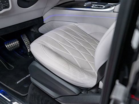 Used 2025 Mercedes-Benz G 63 AMG AMG G 63 image 6