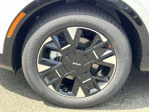 New 2027 Kia Sportage SX Prestige AWD/4WD image 17