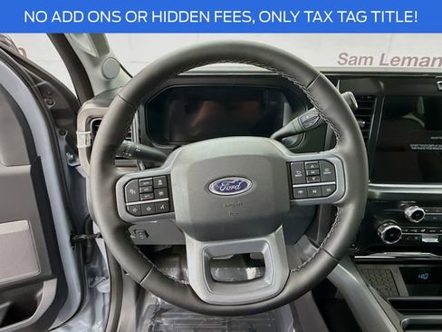 New 2026 Ford F250 Lariat w/ Black Appearance Package image 11