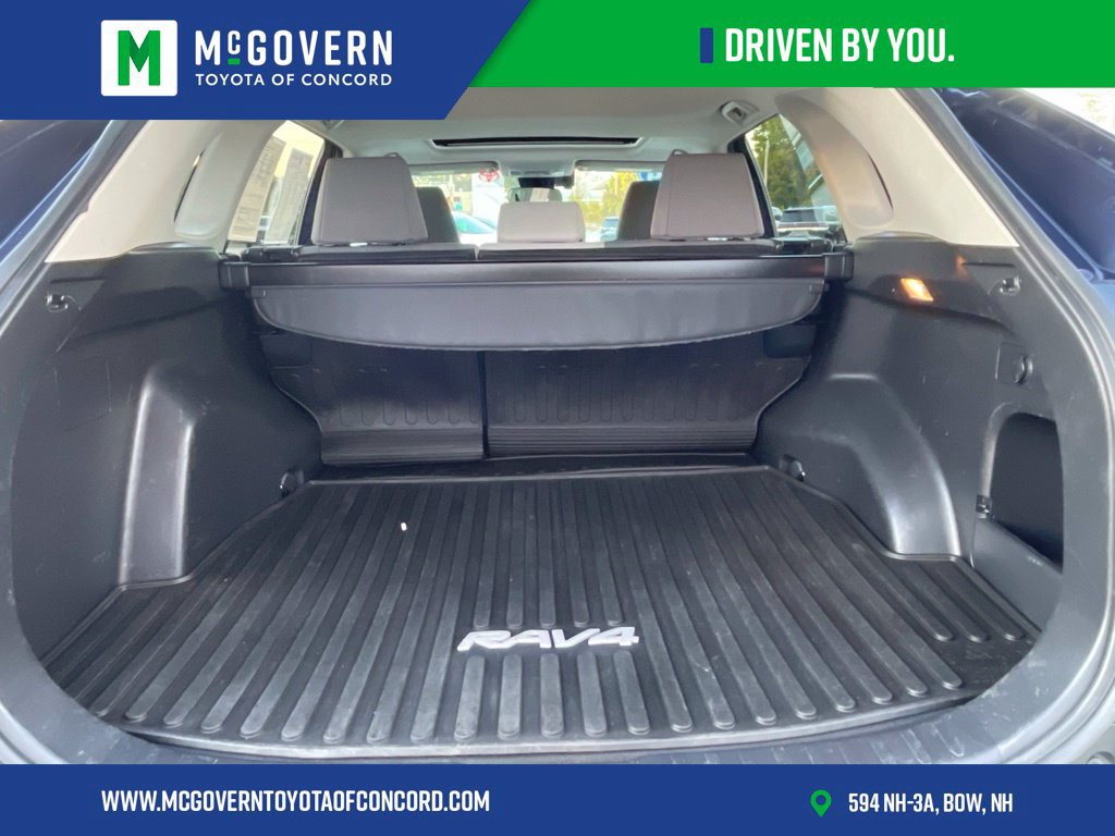 Used 2019 Toyota RAV4 XLE w/ Convenience Package AWD/4WD image 28