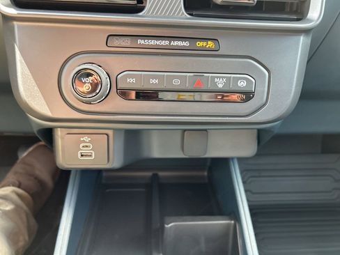 New 2026 Ford Maverick XL FWD image 21