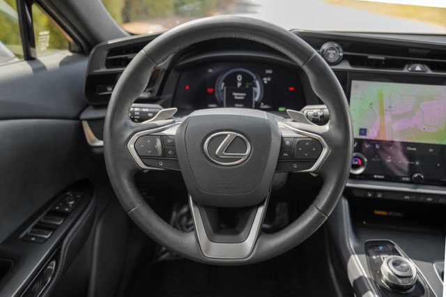 Used 2024 Lexus RZ 450e Premium w/ Technology Package AWD/4WD image 24