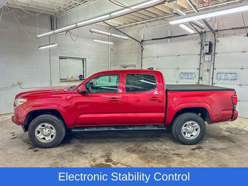 Used 2020 Toyota Tacoma SR AWD/4WD image 5