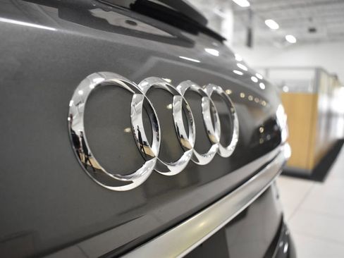 Used 2020 Audi Q7 3.0T Premium Plus w/ Premium Plus Package image 17