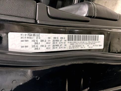 Used 2017 Jeep Grand Cherokee Overland image 37