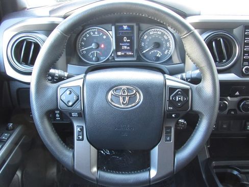 Used 2023 Toyota Tacoma TRD Off-Road AWD/4WD image 25