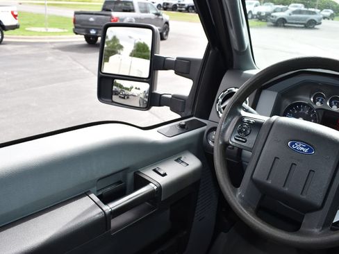 Used 2015 Ford F250 XLT w/ XLT Value Package AWD/4WD image 19