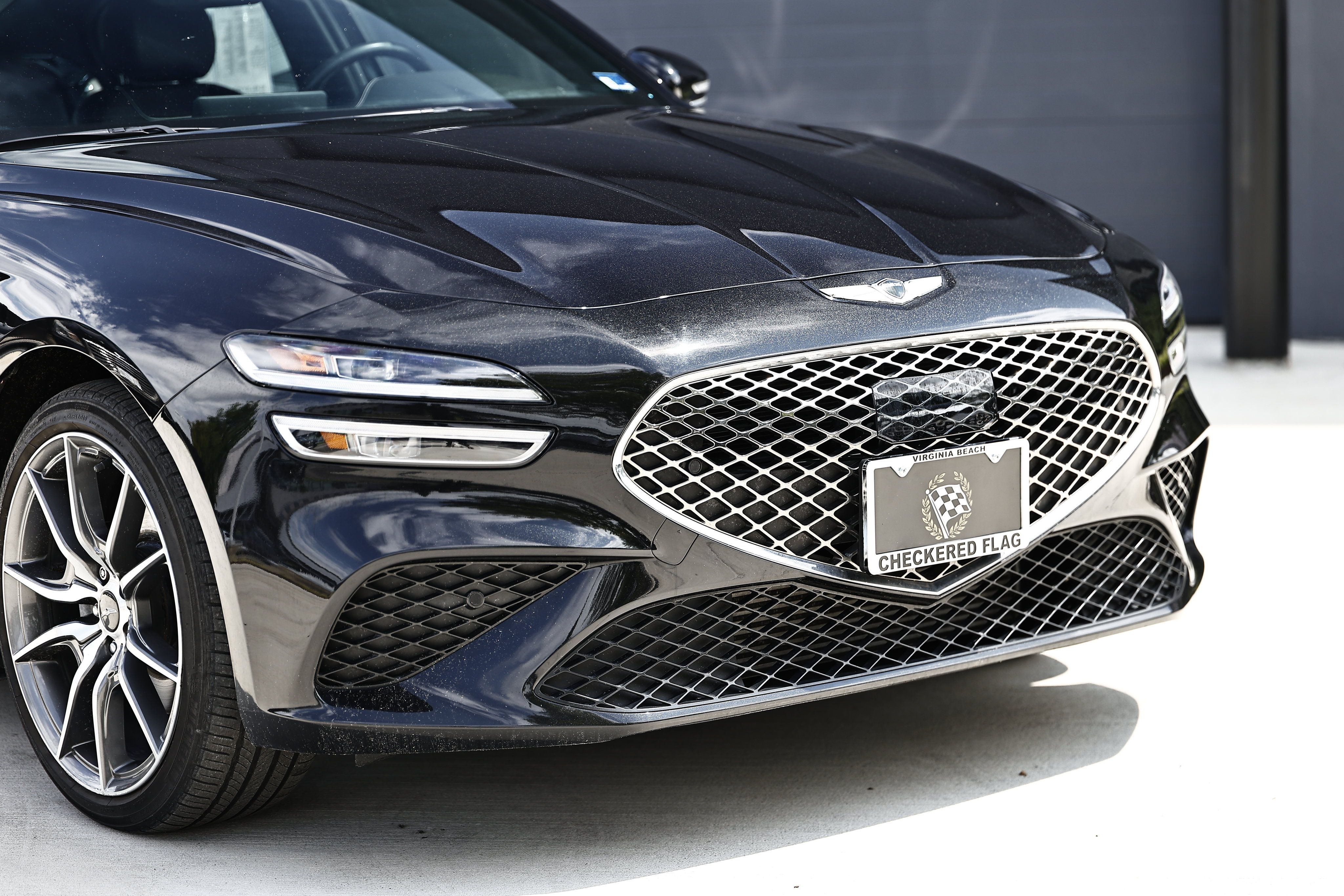 Used 2022 Genesis G70 2.0T w/ Prestige Package AWD/4WD image 2