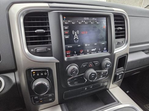 Used 2018 RAM 1500 Big Horn image 9