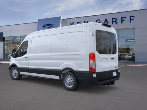 New 2026 Ford Transit 250 148 Medium Roof RWD image 5