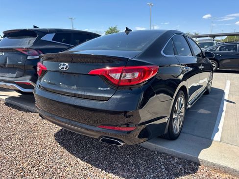 Used 2017 Hyundai Sonata Sport w/ Value Edition Package 02 FWD image 4