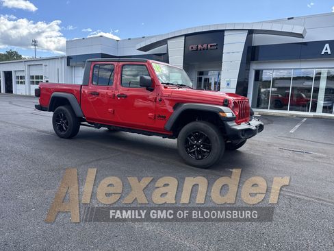 Used 2020 Jeep Gladiator Sport w/ Quick Order Package 24S AWD/4WD image 1
