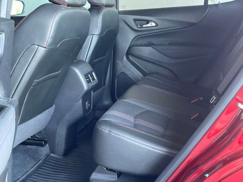 Used 2023 Chevrolet Equinox RS image 17