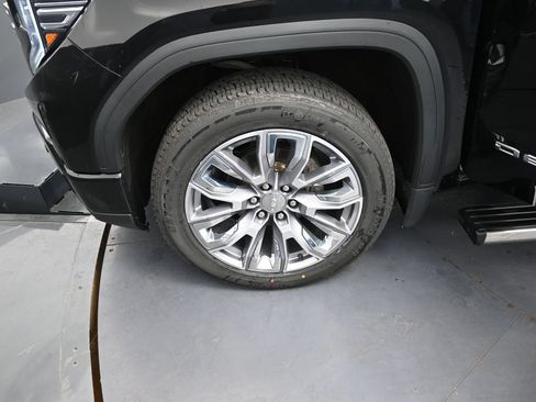 Used 2023 GMC Sierra 1500 Denali w/ Denali Reserve Package AWD/4WD image 17