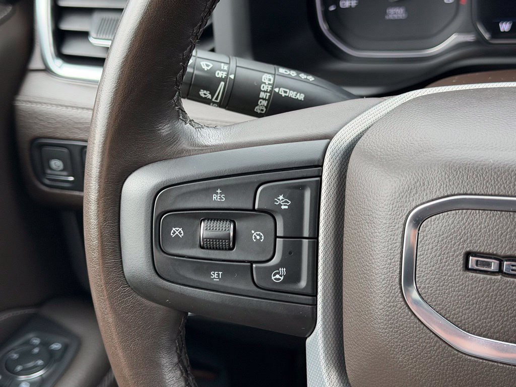 Used 2021 GMC Yukon Denali AWD/4WD image 26
