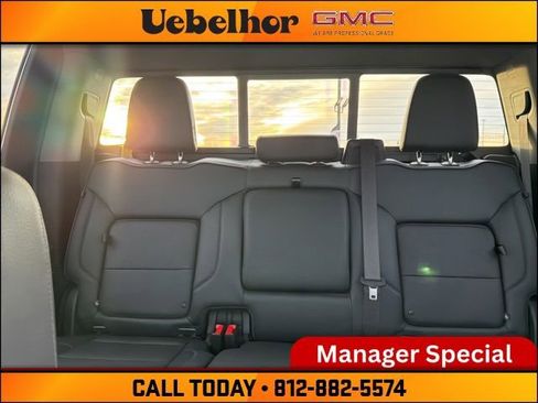 Used 2024 GMC Sierra 3500 Denali w/ Denali Reserve Package AWD/4WD image 19