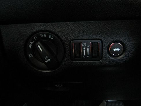 Used 2023 Dodge Challenger R/T Scat Pack RWD image 13