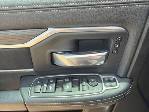 Used 2024 RAM 2500 Laramie w/ Sport Appearance Package AWD/4WD image 34