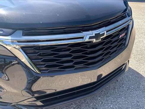 Used 2023 Chevrolet Equinox RS FWD image 30