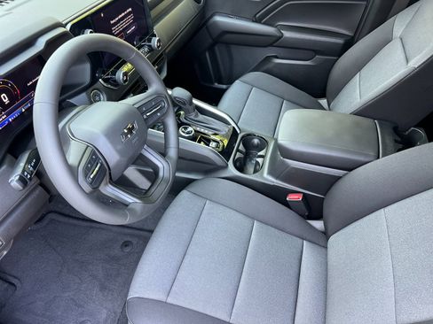 New 2025 Chevrolet Colorado Trail Boss w/ Midnight Edition image 10