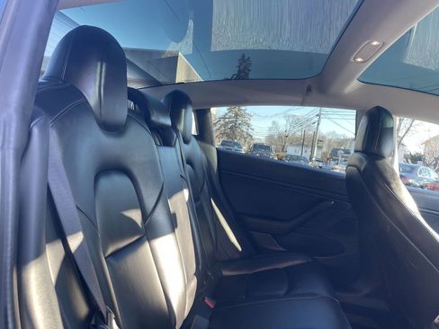 Used 2020 Tesla Model 3 Long Range image 25