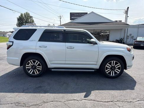 Used 2015 Toyota 4Runner Limited AWD/4WD image 7