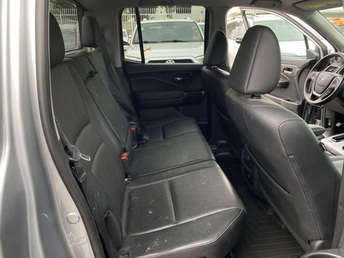 Used 2017 Honda Ridgeline RTL image 18