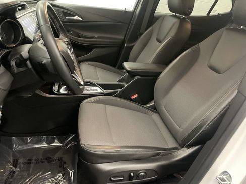 Used 2021 Buick Encore GX Select FWD image 12
