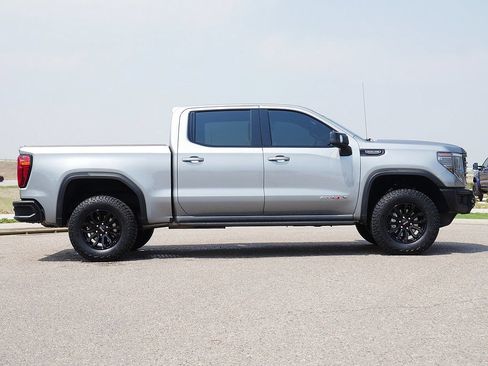 Used 2023 GMC Sierra 1500 AT4X AWD/4WD image 6