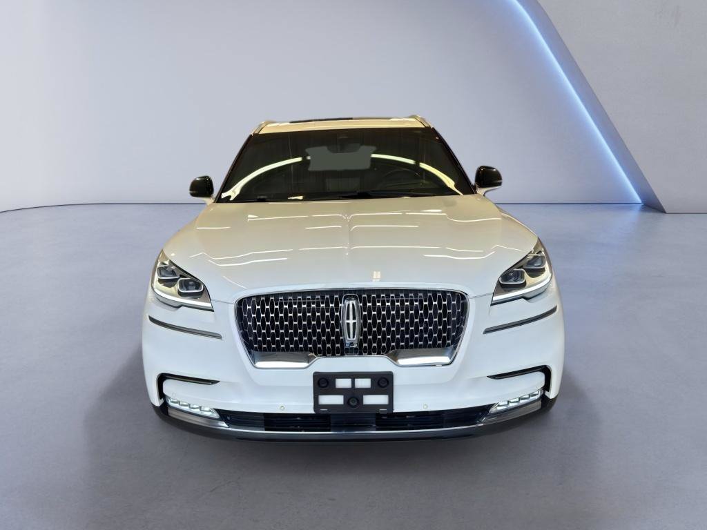 Used 2021 Lincoln Aviator Reserve w/ Equipment Group 202A AWD/4WD image 2