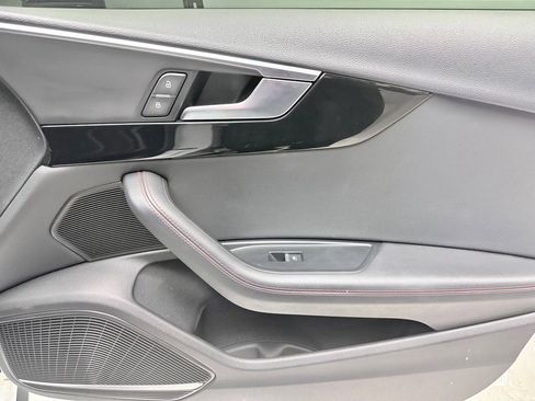 Used 2018 Audi A4 2.0T Premium Plus image 16