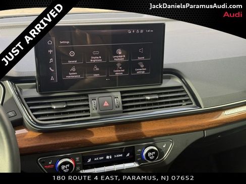 Used 2023 Audi Q5 2.0T Premium Plus w/ Premium Plus Package image 14