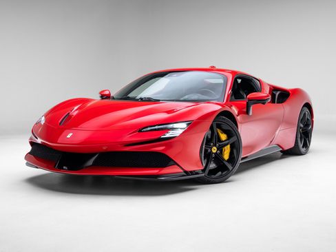Used 2024 Ferrari SF90 Stradale image 18