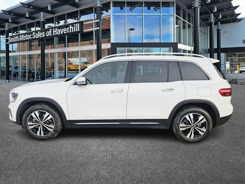 New 2026 Mercedes-Benz GLB 250 4MATIC image 2