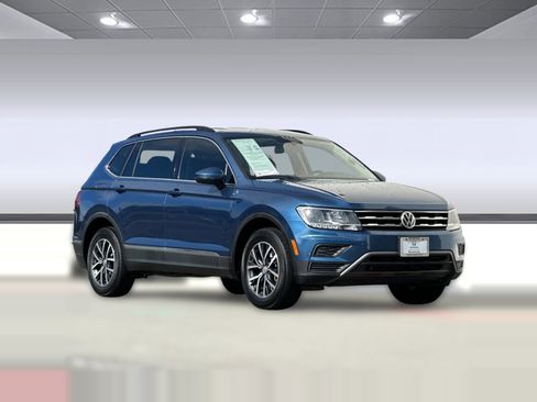 Used 2018 Volkswagen Tiguan SE image 6