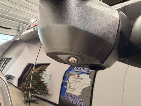 Used 2023 GMC Sierra 2500 Denali image 24