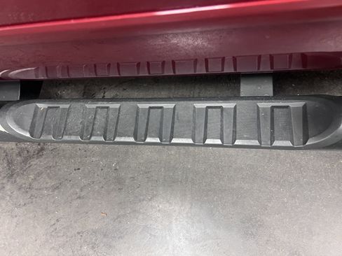 Used 2018 GMC Sierra 1500 SLT image 10