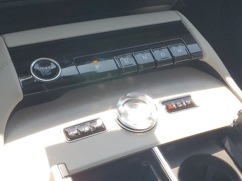 New 2026 Lincoln Navigator Reserve AWD/4WD image 24