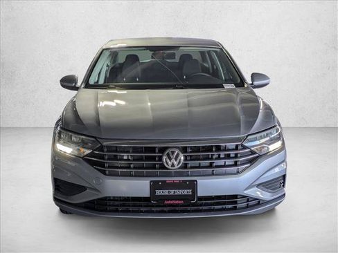 Used 2019 Volkswagen Jetta S w/ Driver Assistance Package FWD image 2
