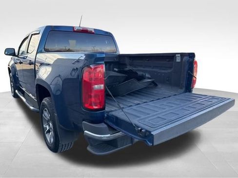 Used 2019 Chevrolet Colorado W/T w/ LPO, Premium Interior Package image 15