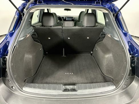 Used 2025 Nissan Kicks S FWD image 27
