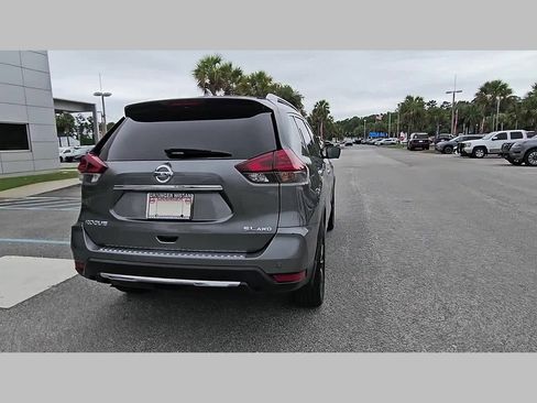 Used 2019 Nissan Rogue SL w/ Premium Package AWD/4WD image 34