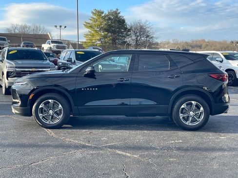 Used 2023 Chevrolet Blazer LT image 4